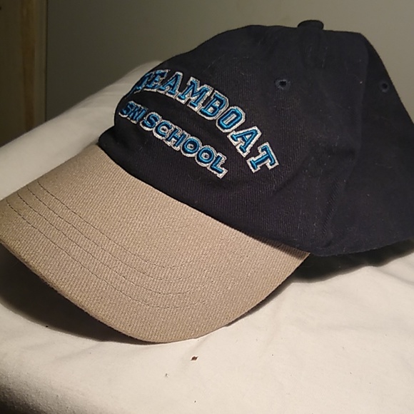 Baseball cap - Picture 2 of 4